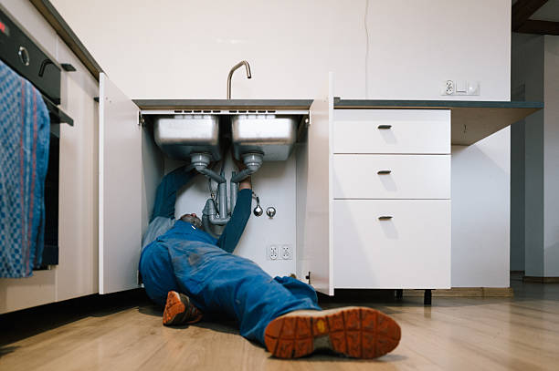 Professional Drain Cleaning technician working in Buhl, MN